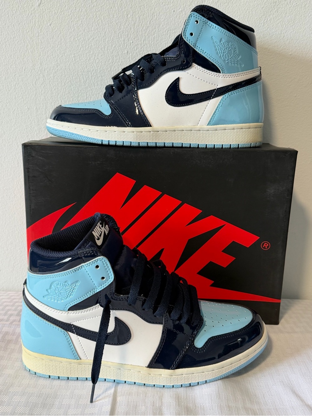 Women's Size 9 (Men's 7.5) - Air Jordan 1 Retro OG High Blue Chill UNC Patent